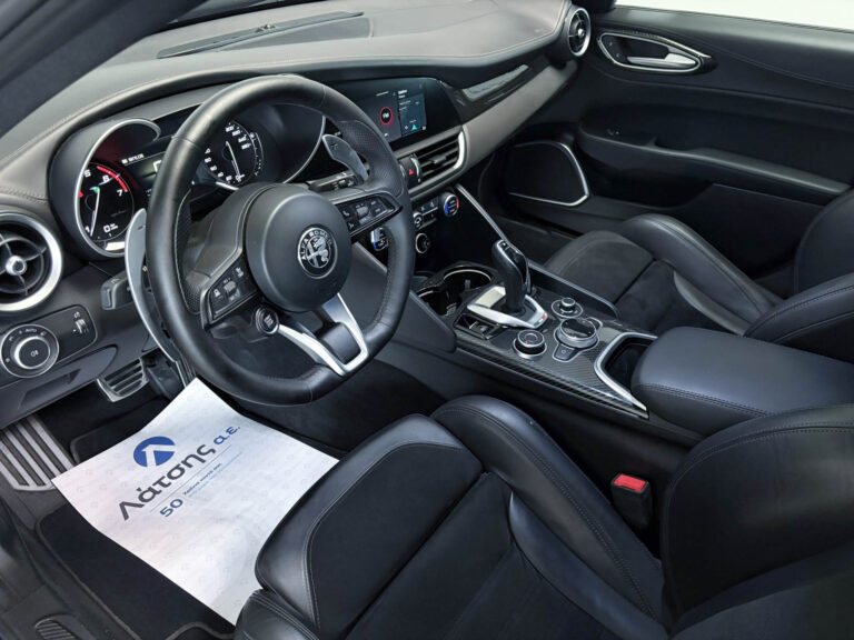 Alfa Romeo Giulia, 2021, Βενζίνη, 123.000 χλμ.